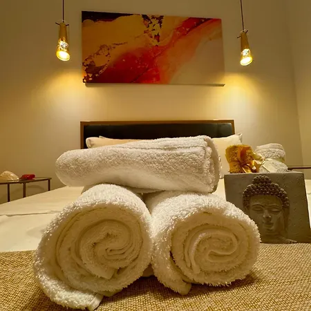 Nian Boutique 4* Constanţa